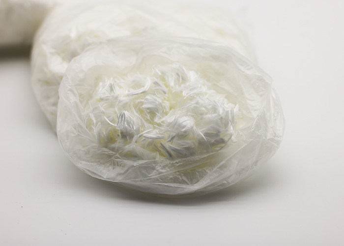 Высокосиликовая резкая нить с длиной нитей 3-6 мм